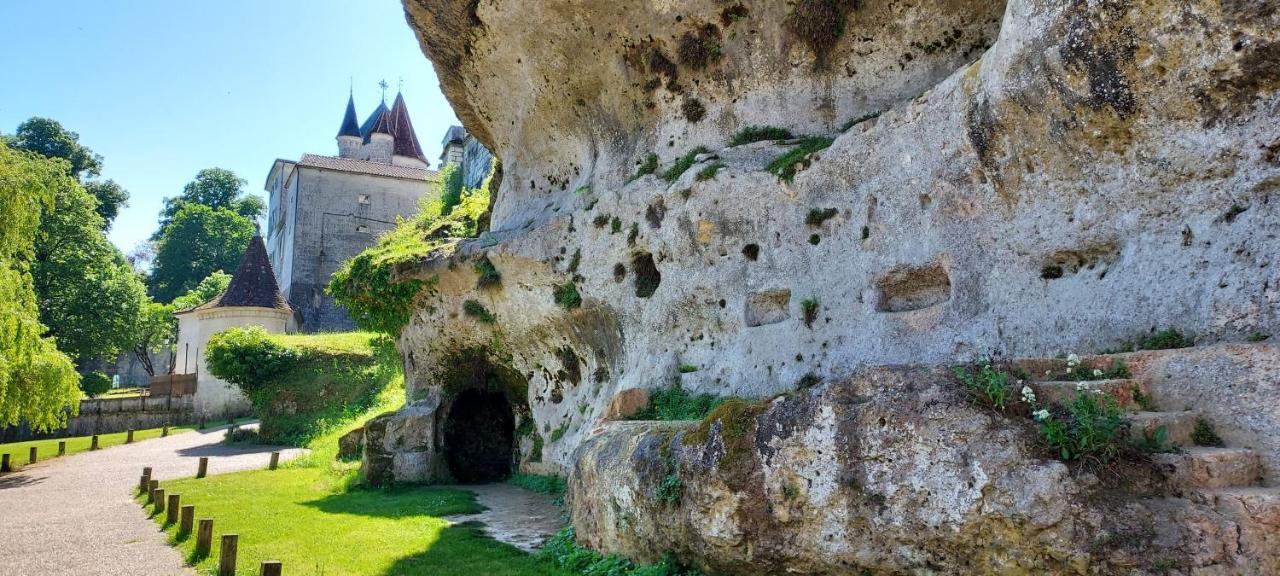 Chateau Des Senechaux, Bourdeilles מראה חיצוני תמונה