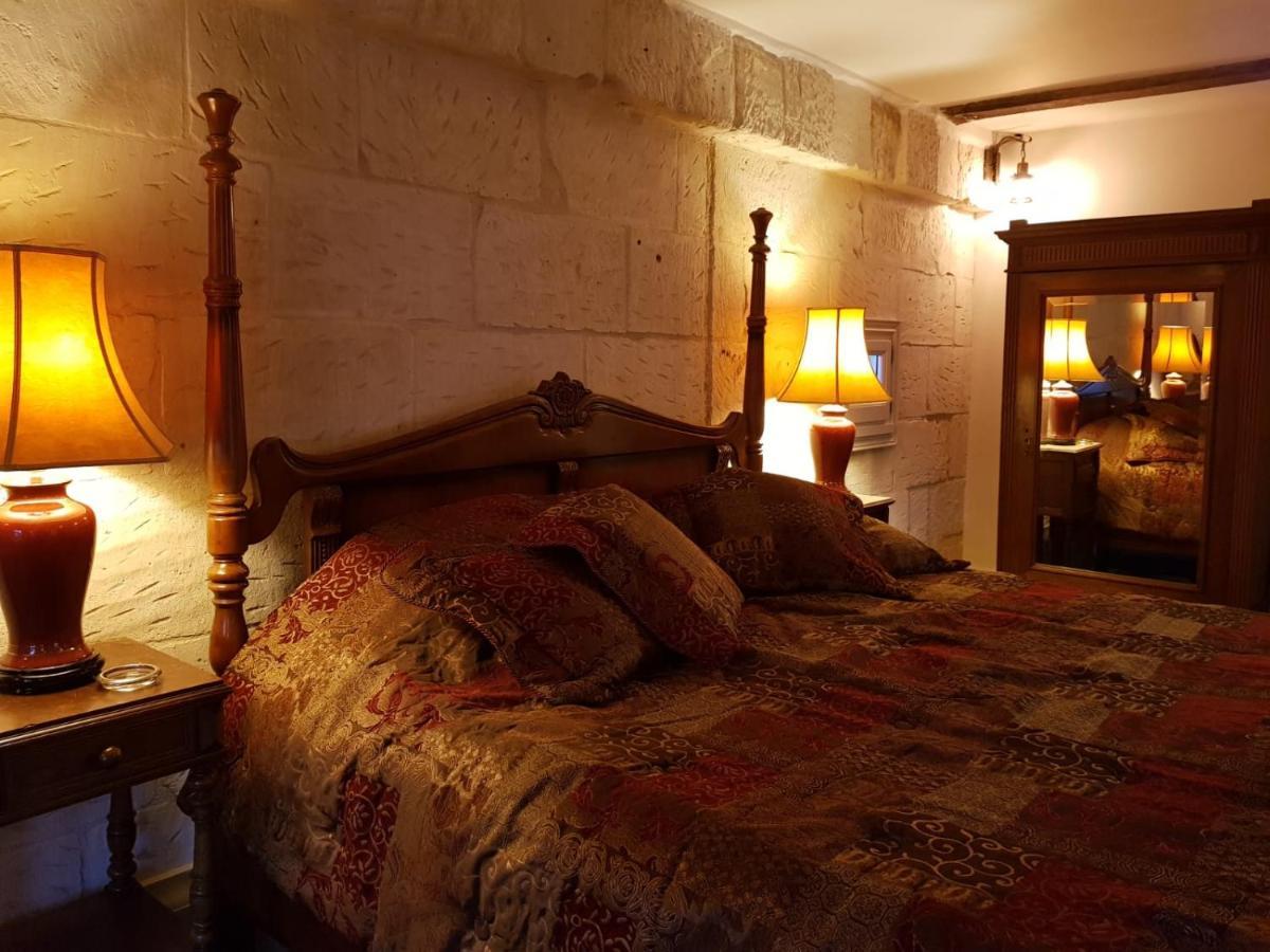Chateau Des Senechaux, Bourdeilles מראה חיצוני תמונה