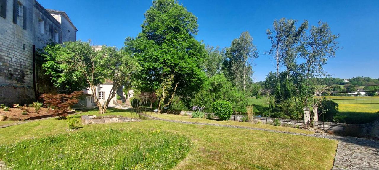 Chateau Des Senechaux, Bourdeilles מראה חיצוני תמונה